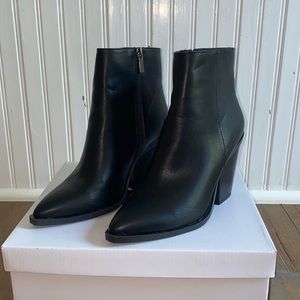 BRAND NEW Bamboo Black Booties 7 1/2 W